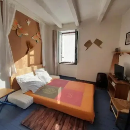 Maison Au Pied De La Montagne Noire Proche Carcassonne Feriehus Cassagnolles
