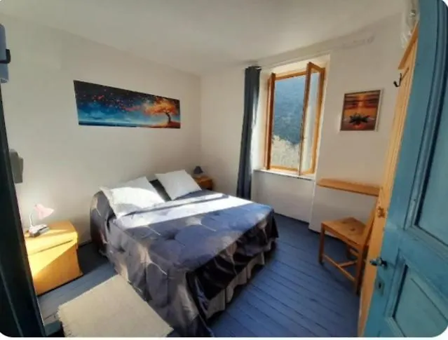 Maison rustique au pied de la Montagne Noire