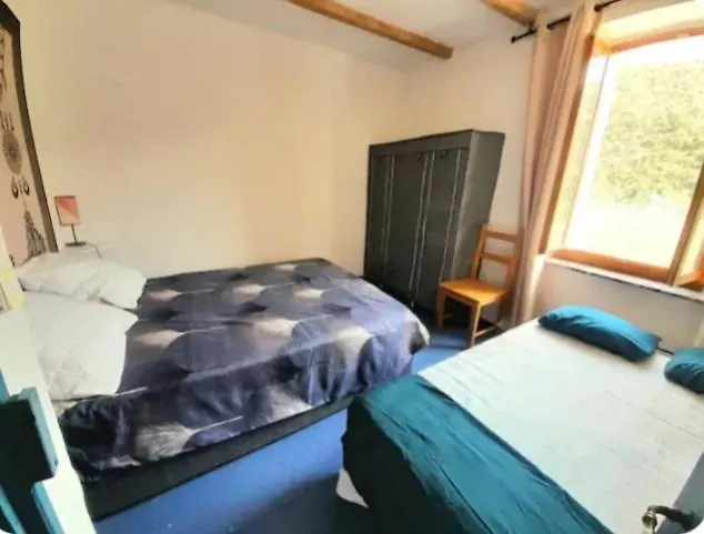 Maison rustique au pied de la Montagne Noire Cassagnolles